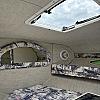 White/Blue 1997 Sea Ray 215 Expresser Cruiser